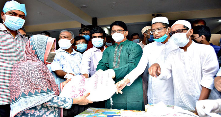 প্রতিটি মানুষের ঘরে ঘরে খাদ্যসামগ্রী পৌঁছে দেয়া হবে : হুইপ ইকবালুর
