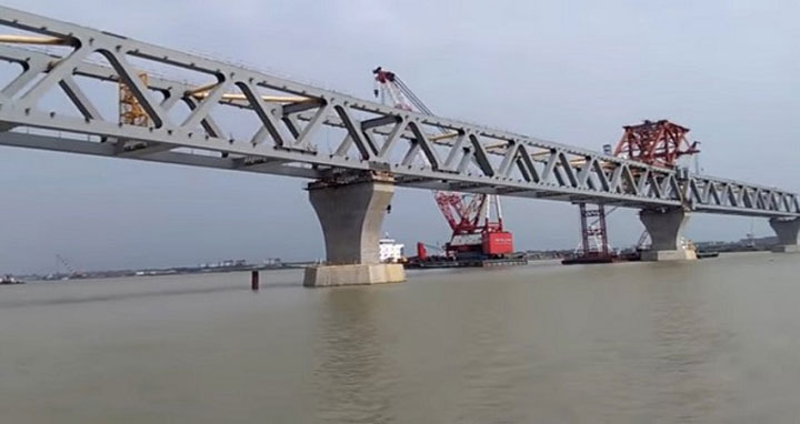 কাল বসছে পদ্মা সেতুর ৩০তম স্প্যান