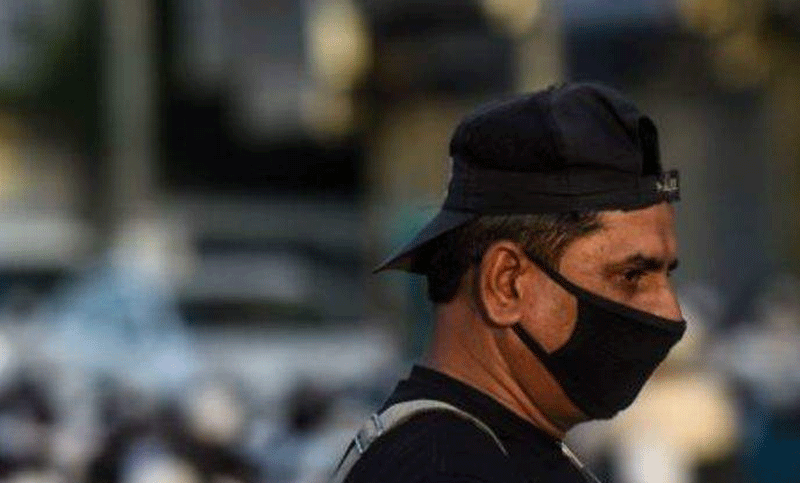 করোনা রোগীর লাশ ঘিরে করাচির হাসপাতালে সহিংসতা