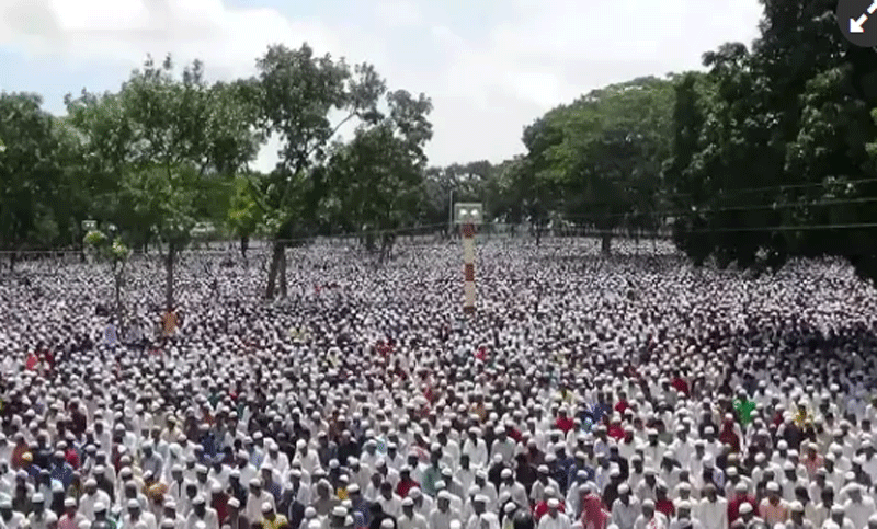 করোনার কারণে স্থগিত শোলাকিয়ার ঈদ জামাত