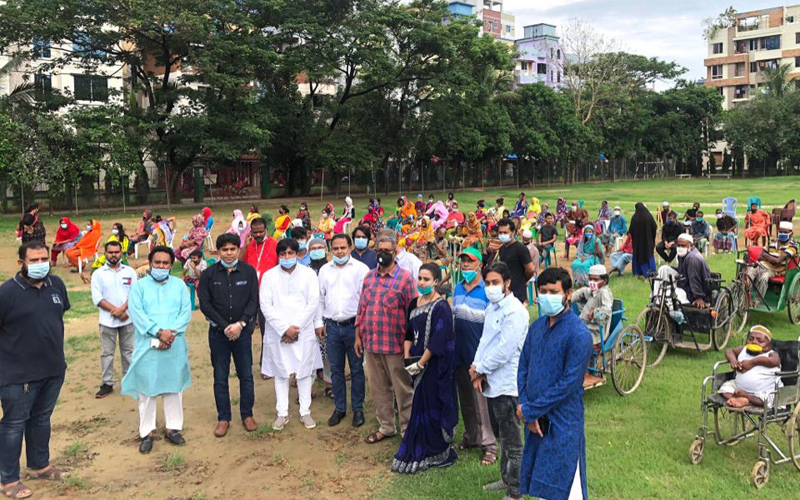 শারীরিক প্রতিবন্ধি ও হিজড়াদের ঈদ উপহার