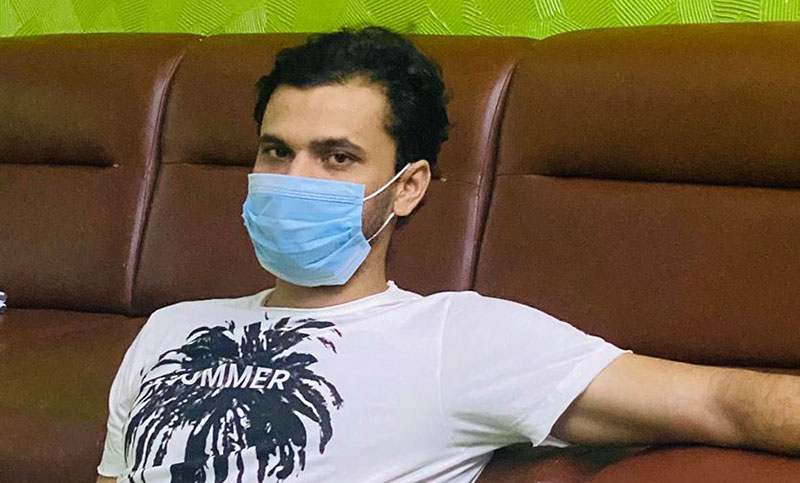 সেলফি পোস্ট করে সবাইকে আশ্বস্ত করলেন মাশরাফি