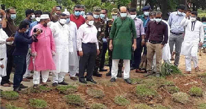 ঢাকার সব খাল হাতিরঝিলের আদলে করার পরিকল্পনা: স্থানীয় সরকার মন্ত্রী