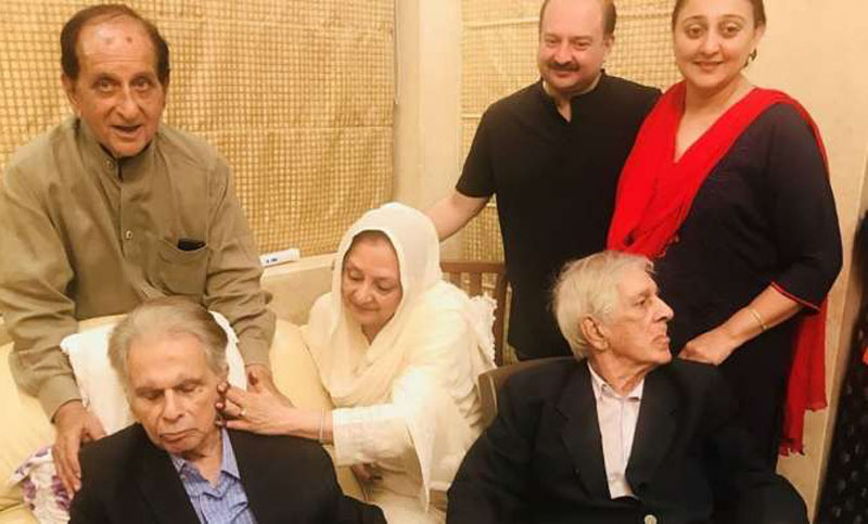 করোনায় দীলিপ কুমারের ভাইয়ের মৃত্যু