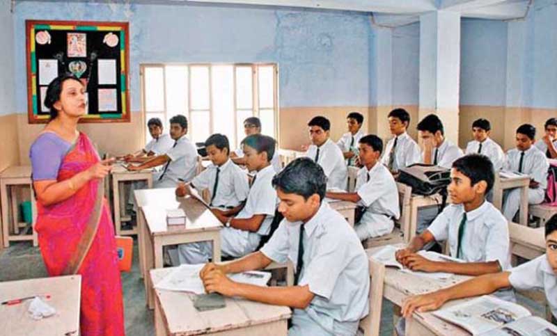 শিক্ষা প্রতিষ্ঠান না খুলতে যে সব যুক্তি বিশেষজ্ঞদের