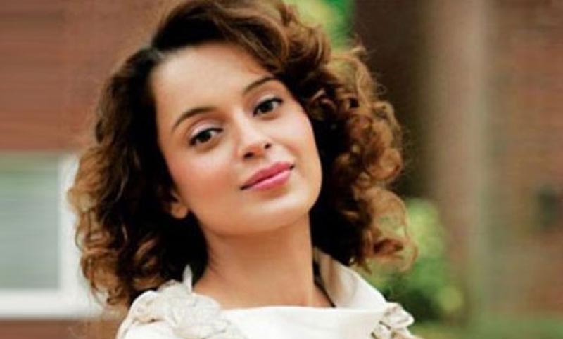 মুম্বাই পুলিশকে ভয় পাচ্ছেন কঙ্গনা