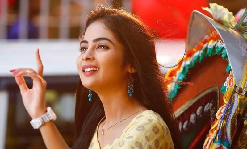 বাংলাদেশি তরুণ অভিনেত্রী লরেন মেন্ডেসের আত্মহত্যা