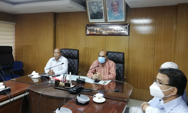সরকারি কর্মকর্তাদের ‘গরুর প্রজনন দেখতে বিদেশ সফর’ বাতিল হচ্ছে