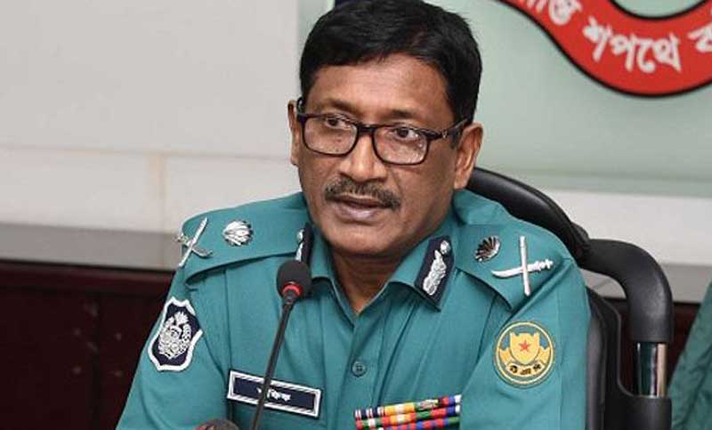 চেকপোস্টগুলোতে তদারকি বাড়ানোর তাগিদ ডিএমপি কমিশনারের