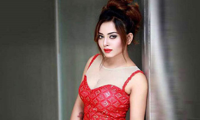 দীর্ঘ লড়াই শেষে তমা মির্জার করোনা জয়