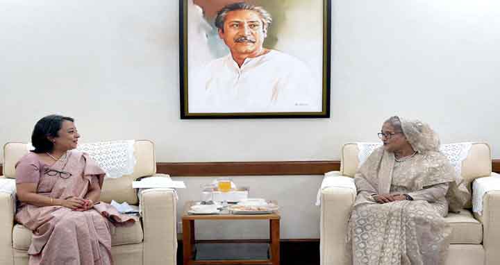 প্রধানমন্ত্রীর সঙ্গে ভারতের হাইকমিশনারের বিদায়ী সাক্ষাৎ