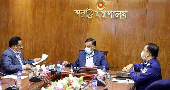 প্রতিমা বিসর্জনকালে কোনো শোভাযাত্রা নয় : স্বরাষ্টমন্ত্র্রী