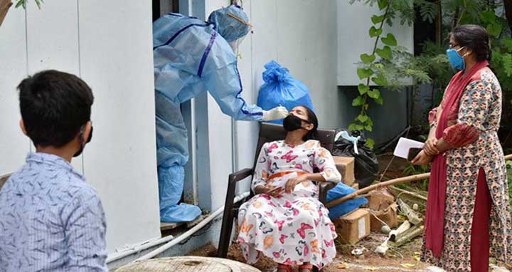 ভারতে করোনায় একদিনে মৃত্যু সহস্রাধিক