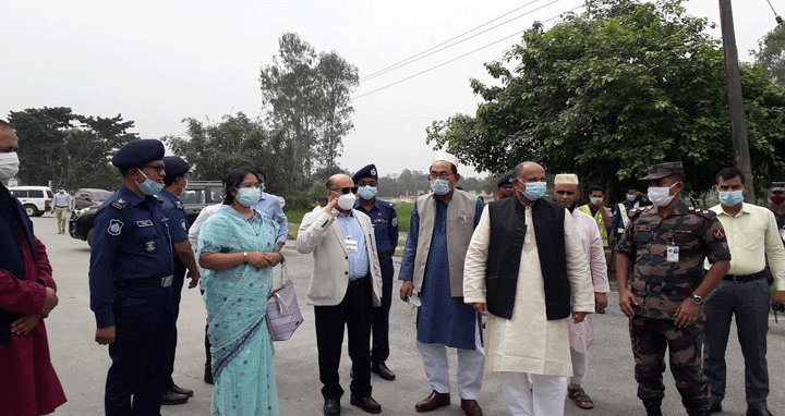 বাংলাবান্ধা স্থলবন্দর পরিদর্শন করলেন শিল্প ও রেলপথ মন্ত্রী