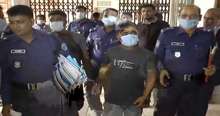 বিবস্ত্র করে নারী নির্যাতন : দেলোয়ার ৭ দিনের রিমান্ডে