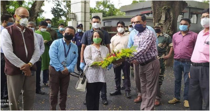 ভারতে ফিরলেন বিদায়ী হাইকমিশনার রীভা গাঙ্গুলি দাশ
