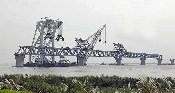পদ্মা সেতুর ৫ কিলোমিটার দৃশ্যমান