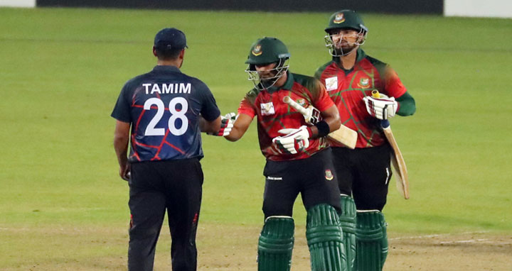 তামিমদের হারাল মাহমুদউল্লাহ একাদশ