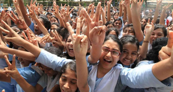 গেজেট প্রকাশের ৩ দিনের মধ্যে এইচএসসির ফল