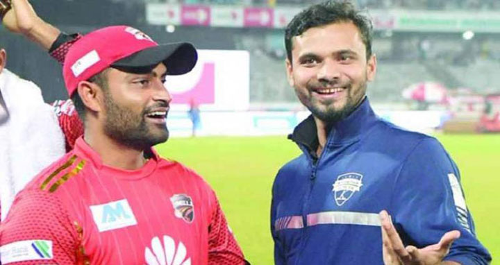 তামিমকে স্পেশাল ভালোবাসা মাশরাফির