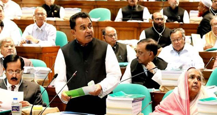 সঠিক পথেই রয়েছে দেশের অর্থনীতি : অর্থমন্ত্রী