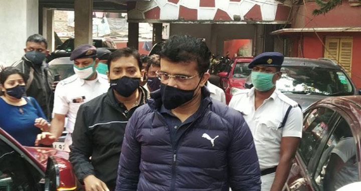 হাসপাতাল ছাড়লেন সৌরভ গাঙ্গুলি