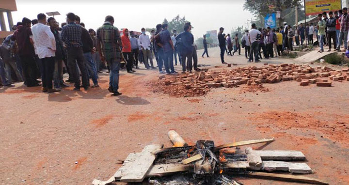 ব‌রিশালে মেসে ঢুকে গভীর রাতে শিক্ষার্থীদের পিটিয়েছে শ্রমিকরা