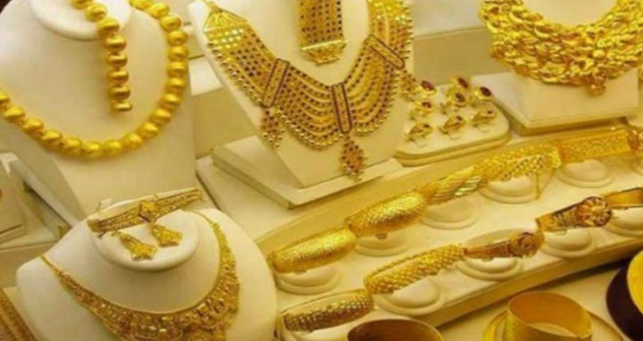 টানা দরপতনের পর হঠাৎ বেড়েছে স্বর্ণের দাম