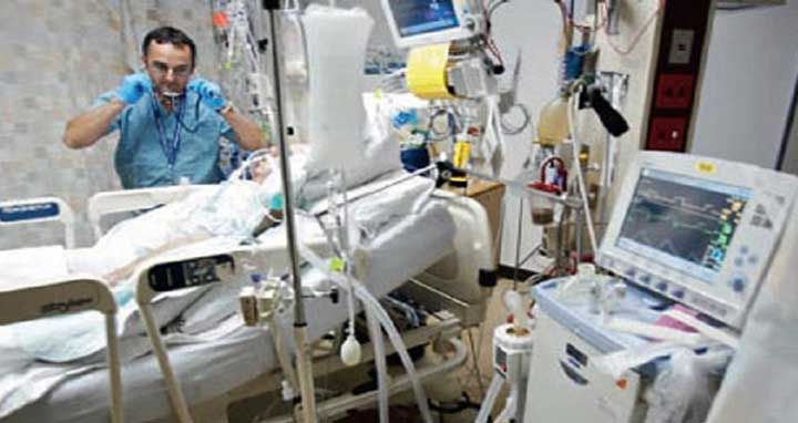 ভারতে ২৪ ঘণ্টায় আক্রান্ত পৌনে ৪ লাখ, মৃত্যু রেকর্ড ৩৬৪৫
