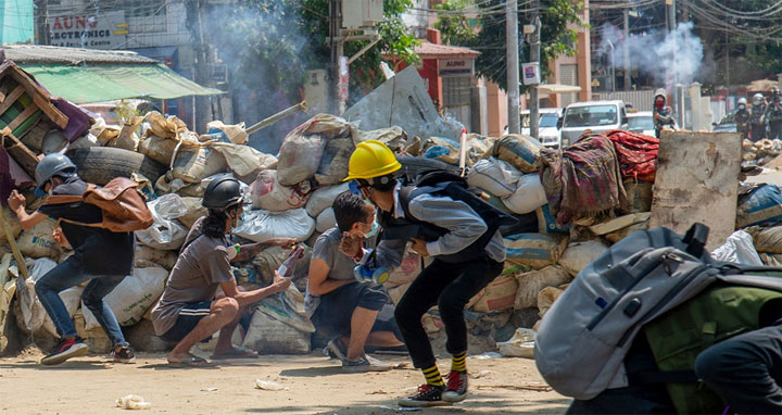 মিয়ানমারে গেরিলা আঘাতের ডাক