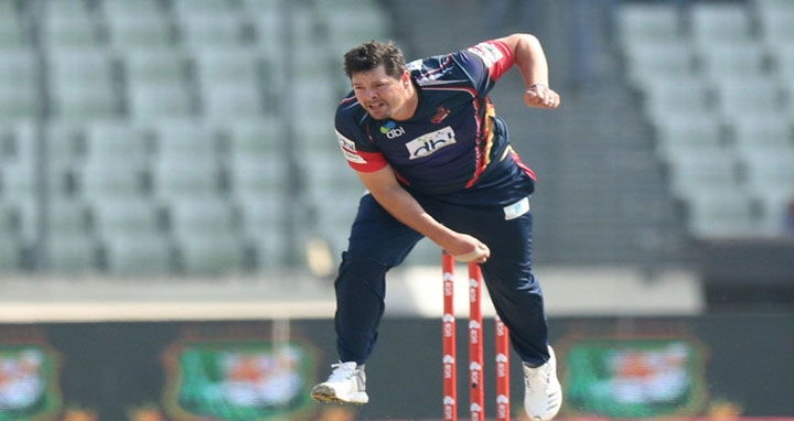 সব ধরনের ক্রিকেটকে বিদায় জানালেন রবি ফ্রাইলিঙ্ক