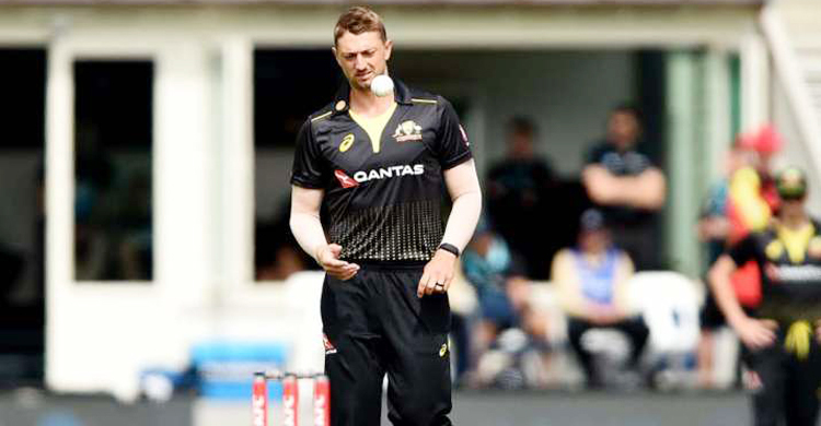 কোহলির দলের অস্ট্রেলিয়ান অলরাউন্ডার করোনা পজিটিভ