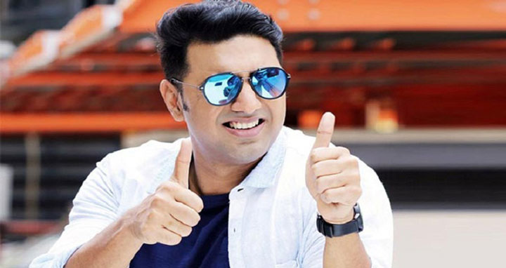 প্রতিদিন করোনায় আক্রান্তদের খাবার দেবেন দেব