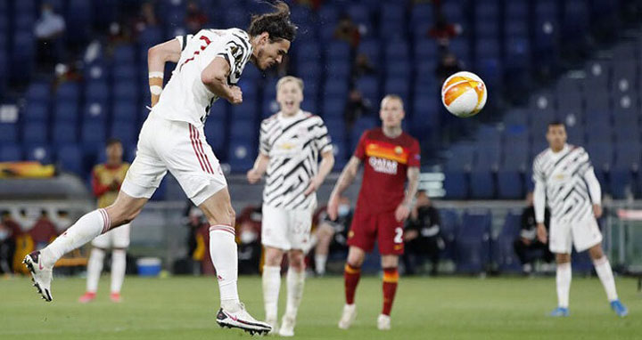 ৩-২ ব্যবধানে হেরেও ইউরোপা লিগের ফাইনালে ম্যানইউ