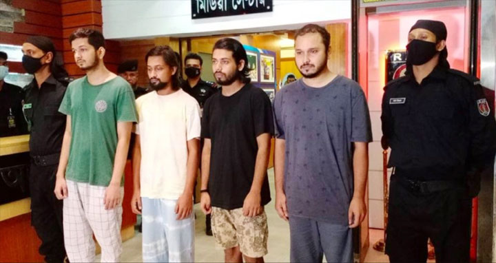 এবার দেশে এলএসডি থেকেও ভয়ংকর নতুন মাদক ‘ডিএমটি’র সন্ধান