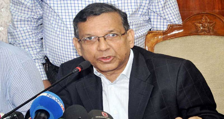 জীবন-জীবিকায় ব্যালেন্স প্রতিষ্ঠায় লকডাউন শিথিল করা হয়েছে: আইনমন্ত্রী