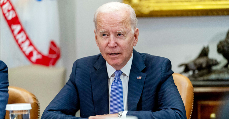 টিকা নিলে ১০০ ডলার করে দেয়ার প্রস্তাব বাইডেনের