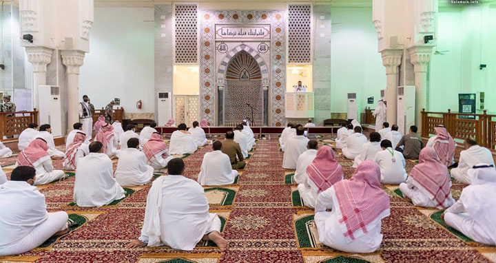 পবিত্র হজের খুতবায় যা বললেন শায়খ বান্দার