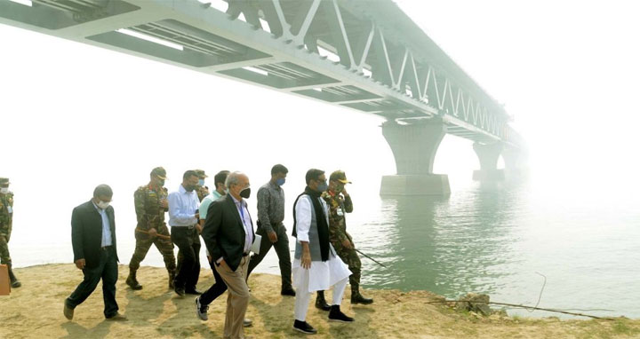 পদ্মা সেতুর স্প্যানে ধাক্কা : পরিদর্শনে যাচ্ছেন ওবায়দুল কাদের
