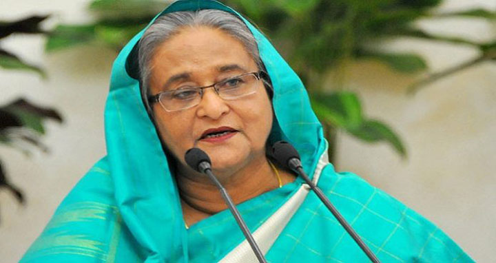 সচিবদের অনুরোধেও রাজি হলেন না প্রধানমন্ত্রী