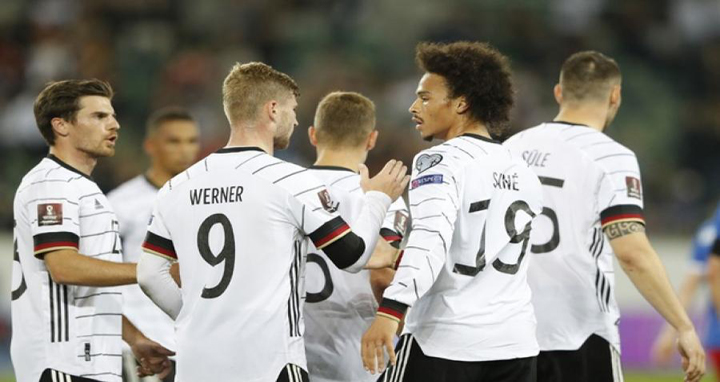 কষ্টার্জিত জয়ে কক্ষপথে ফিরল জার্মানি