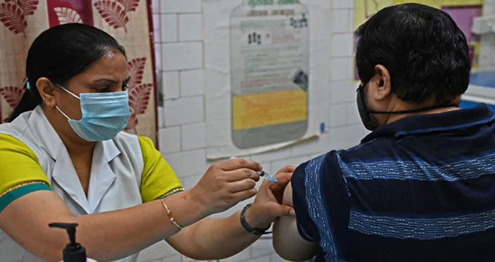 একদিনে ১ কোটি ৩৩ লাখ টিকা দিয়ে ভারতের বিশ্বরেকর্ড