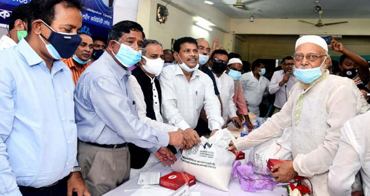 সৎ না হলে রাজনীতিবিদ-আমলা জাতির জন্য অভিশাপ: কৃষিমন্ত্রী