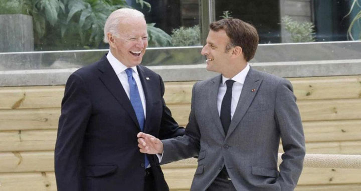 অকাস চুক্তি : ম্যাক্রোঁকে বাইডেনের ফোন
