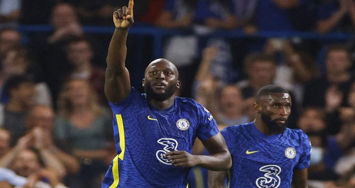 লুকাকুর গোলে জয়ে শুরু চেলসির