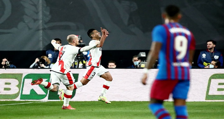 ভাইয়েকানোর মাঠে হারল বার্সা