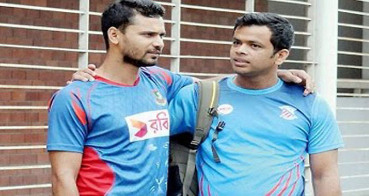 সব চাকরি না পাওয়া কোচ আমাদের দলে: মাশরাফি