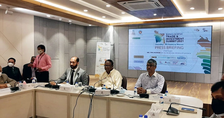 দ্রব্যমূল্য নিয়ন্ত্রণে রাখতে আমরা মিটিং করে যাচ্ছি : বাণিজ্যমন্ত্রী