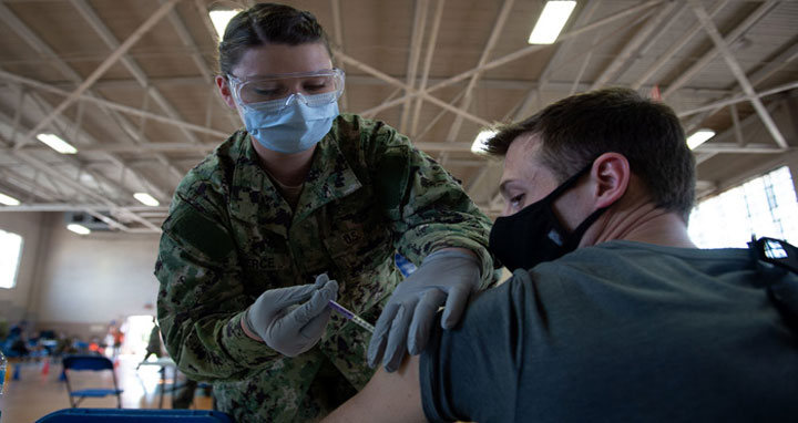 ভ্যাকসিন না নিলে বহিষ্কার : মার্কিন নৌ বাহিনী