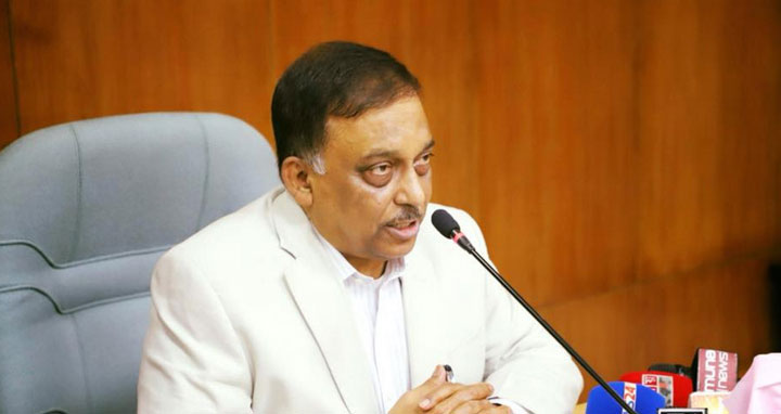 গণপরিবহনে অতিরিক্ত ভাড়া নিলে আইনি ব্যবস্থা : স্বরাষ্ট্রমন্ত্রী